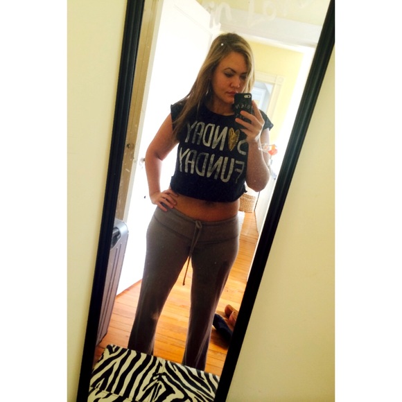 Sunday Funday Crop Top - Picture 3 of 11